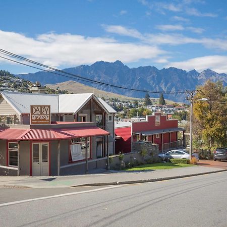The Dairy Private Hotel By Naumi Hotels Queenstown Exterior photo